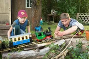 Josy und Fritz Fuchs teilen ihre Begeisterung für die Technik, das Bauen und Basteln. Josy und Fritz Fuchs teilen ihre Begeisterung für die Technik, das Bauen und Basteln.