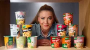 Pia Osterhaus ist dem Geheimnis der Instantnudeln auf der Spur. Pia Osterhaus ist dem Geheimnis der Instantnudeln auf der Spur.