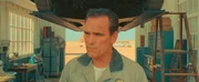 Matt Dillon (Hank).