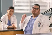 Sylvia Kwan (Mabel Tseng), Zaiver Sinnett (Zander Perez). Sylvia Kwan (Mabel Tseng), Zaiver Sinnett (Zander Perez).