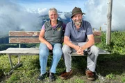 Salzmanns kümmern sich um 150 Milchkühe. Salzmanns kümmern sich um 150 Milchkühe.
