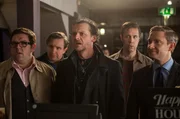 Gary (Simon Pegg, M.) fasst einen Entschluss und rei&szlig;t damit seine alten Kumpel Andy (Nick Frost, l.), Peter (Eddie Marsan, 2.v.l.), Steven (Paddy Considine, 2.v.r.) und Oliver (Martin Freeman, r.) aus deren geregelten, spie&szlig;igen Leben ...
