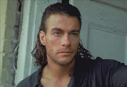 Auf der Suche nach ihrem Vater ger&auml;t die junge Natasha in die Schusslinie eiskalter Gangster und trifft einen geheimnisvollen Fremden, der den Kampf aufnehmen will. Sein Name ist Chance Boudreaux (Jean-Claude Van Damme)!