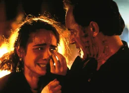 Emil Fouchon (Lance Henrikson) und Natasha Binder (Yancy Butler)