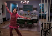 Carrie Preston as Elsbeth Tascioni Carrie Preston as Elsbeth Tascioni