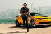 F&uuml;nf Jahre nach dem Krieg zwischen Autobots und Decepticons macht die CIA Jagd auf beide Alien-Gruppen. Als der T&uuml;ftler Cade Yaeger (Mark Wahlberg) den Anf&uuml;hrer der friedlichen Autobots in seiner Scheune vorfindet, geraten er und seine Tochter in Lebensgefahr ...