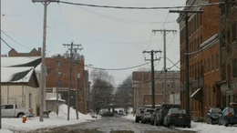 Die Kleinstadt Utica im Bundesstaat New York    +++ Die Verwendung des sendungsbezogenen Materials ist nur mit dem Hinweis und Verlinkung auf RTL+ gestattet. +++; Die Kleinstadt Utica im Bundesstaat New York    +++ Die Verwendung des sendungsbezogenen Materials ist nur mit dem Hinweis und Verlinkung auf RTL+ gestattet. +++