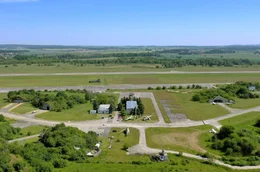 Flugplatz Gro&szlig;enhain -  der &auml;lteste Milit&auml;rflugplatz Sachsens. Bis 1993 milit&auml;rische Sperrzone.