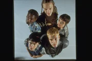 L-R: Nikon (Laurence Mason), Phreak (Renoly Santiago), Cereal (Matthew Lillard), Dade (Jonny Lee Miller), Kate (Angelina Jolie)