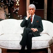 Er war einer der beliebtesten und bedeutendsten Showmaster und Entertainer im gesamten deutschsprachigen Raum: Rudi Carrell (1934-2006).