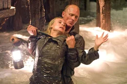 Dr. Abigail Chase (Diane Kruger), Mitch Wilkinson (Ed Harris)