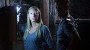 FBI-Agentin Olivia Warren (Anna Torv), Peter Bishop (Joshua Jackson)