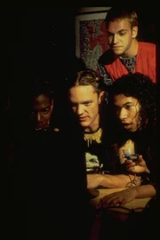 Nikon (Laurence Mason), Cereal (Matthew Lillard), Dade (Jonny Lee Miller), Phreak (Renoly Santiago)