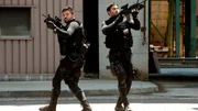John Stratton (Dominic Cooper, li.), Mitglied einer Elite-Spezialeinheit des britischen MI6, wird zusammen mit dem US-Agenten Marty (Tyler Hoechlin, re.) in den Irak entsendet..