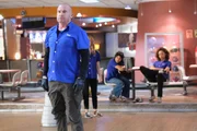 (v.l.n.r.) Mick Rory (Dominic Purcell); Esperanza "Spooner" Cruz (Lissbeth Chavez); Astra (Olivia Swann)