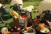 Guetnachtgschichtli Shaun das Schaf &ndash; Das Date Staffel 2 Folge 15 Die Schafe machen sich &uuml;ber das Picknick her.