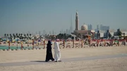 Die Arabischen Emirate vermitteln einen tr&uuml;gerischen Eindruck.    +++ Die Verwendung des sendungsbezogenen Materials ist nur mit dem Hinweis und Verlinkung auf RTL+ gestattet. +++