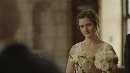 Anne (Grace Gummer)