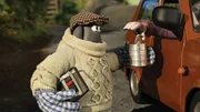 "Shaun, das Schaf", "Ausverkauf." Der Bauer hat den Stra&szlig;enverkauf begonnen. Auf einem kleinen Stand bietet er Obst und Gem&uuml;se aus seinem Garten an. Bitzer soll das Gesch&auml;ft f&uuml;r einen Tag &uuml;bernehmen, beginnt sich dabei aber bald zu langweilen. So &uuml;bergibt er die Aufgabe an Shaun und ruht sich mal am Pool ordentlich aus. Das gewiefte Schaf entdeckt dabei sein Verkaufstalent und bringt mit Hilfe der gesamten Herde beinahe den gesamten Besitz des Bauern unter die Leute.