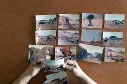 Bashir Abu Rabi&lsquo;a sammelte Aufnahmen der W&uuml;ste Negev. Amerikanischen Filmproduzenten und Offizieren wurde das Beduinenterritorium von Israels Armee zur Verf&uuml;gung gestellt.