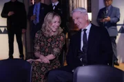 Jack Sloane (Maria Bello, l.); Leroy Jethro Gibbs (Mark Harmon, r.)