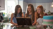 L-R: Hannah (Aubrey K. Miller), Kelly Quinn (Olivia Sanabia), Darbie (Abby Donnelly) L-R: Hannah (Aubrey K. Miller), Kelly Quinn (Olivia Sanabia), Darbie (Abby Donnelly)