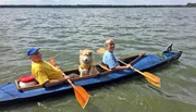 Klaus Billmann (82) und seine Tochter Ute Lorey (57) unterwegs auf dem Muldestausee. Klaus Billmann (82) und seine Tochter Ute Lorey (57) unterwegs auf dem Muldestausee.