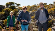 Die Kinder des geschiedenen Ehepaar Florence und Vincent haben einen Wanderausflug vorbereitet, um den Familienhalt zu st&auml;rken, nachdem das Paar zum Schein verk&uuml;ndet hat, wieder zusammen zu sein. Von links: Florence (Marina Fo&iuml;s), Mathias (Alexandre Desrousseaux), Julien (Achille Potier) und Vincent (Laurent Lafitte)