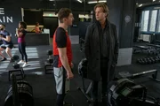 Vor Caspar Bergmann (Thomas Heinze, r.) knickt auch der knallharte Artem Slezko (Till Wonka, l.) am Ende ein. Vor Caspar Bergmann (Thomas Heinze, r.) knickt auch der knallharte Artem Slezko (Till Wonka, l.) am Ende ein.