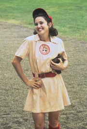 Mae Mordabito (Madonna), sie ist Baseballspielerin bei der Frauenmannschaft "Rockford Peaches".