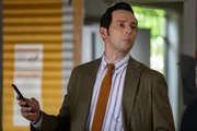 Ralf Little (DI Neville Parker). Ralf Little (DI Neville Parker).