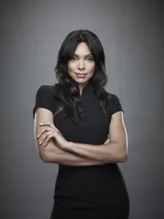 Tamara Taylor als Dr. Camille Saroyan Tamara Taylor als Dr. Camille Saroyan