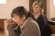 Marion Bailey (Alyssa Bradley), Maggie Steed (Lynne Fox). Marion Bailey (Alyssa Bradley), Maggie Steed (Lynne Fox).