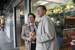 Die etwas anderen Cops: Detective Allen Gamble (Will Ferrell, r.) und sein Partner wider Willen Detective Terry Hoitz (Mark Wahlberg, l.) ...