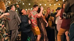 Nyles (Andy Samberg) ist irgendwie in eine Zeitschleife geraten und erlebt st&auml;ndig denselben Tag mit derselben Hochzeitsfeier, auf die er seine Freundin Misty nach Palm Springs begleitet hat, aufs Neue.