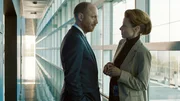 Martin macht Ilsa einen Vorschlag. Martin macht Ilsa einen Vorschlag.