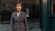 Ada Harris (Lesley Manville)