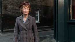 Ada Harris (Lesley Manville)