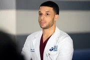 CHICAGO MED -- "Folie &Agrave; Deux" Episode 311 -- Pictured: Roland Buck III as Noah Sexton