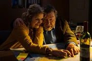 Frau Ellinger (Marita Breuer) und Dr. Schmieta (Armin Rohde) Frau Ellinger (Marita Breuer) und Dr. Schmieta (Armin Rohde)