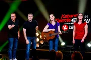 Veni Vidi Witzki. Marco Luley, Stefan Hödl-Tomitsch, Heidi Hödl-Tomitsch, Brigitte Huber. Veni Vidi Witzki. Marco Luley, Stefan Hödl-Tomitsch, Heidi Hödl-Tomitsch, Brigitte Huber.