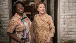 l-r: Violet Butterfield (Ellen Thomas), Ada Harris (Lesley Manville)