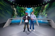 Sergio (links) und Fan Max (rechts) treten gegen einem konkurrierendes Team im "Tanoshii Naruto-Special" an. Sergio (links) und Fan Max (rechts) treten gegen einem konkurrierendes Team im "Tanoshii Naruto-Special" an.