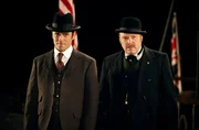 Detective Murdoch (Yannick Bisson) und Inspector Brackenreid (Thomas Craig).