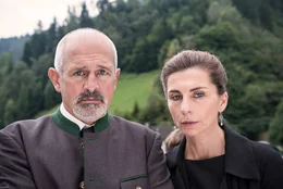 Alois Prantl (Fritz Egger), Renate Prantl (Susanne Kubelka).
