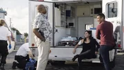 (v.l.n.r.) Lou Grover (Chi McBride); Tani Rey (Meaghan Rath); Junior Reigns (Beulah Koale) (v.l.n.r.) Lou Grover (Chi McBride); Tani Rey (Meaghan Rath); Junior Reigns (Beulah Koale)