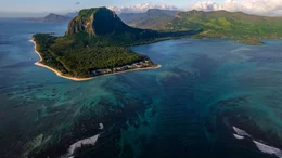 Mauritius liegt im Indischen Ozean, etwa 1.800 Kilometer &ouml;stlich von Afrika.