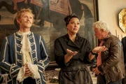 L-R: Uwe (Pit Bukowski), Ursel (Jasmin Shakeri), Marcel (J&ouml;rg Sch&uuml;ttauf)