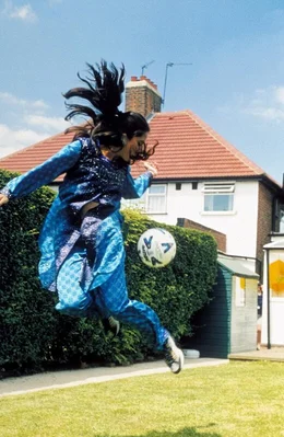 ORF-Premiere: "Kick It Like Beckham". Im Bild: Parminder Nagra (Jess Bhamra).