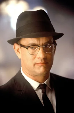 Carl Hanratty (Tom Hanks).